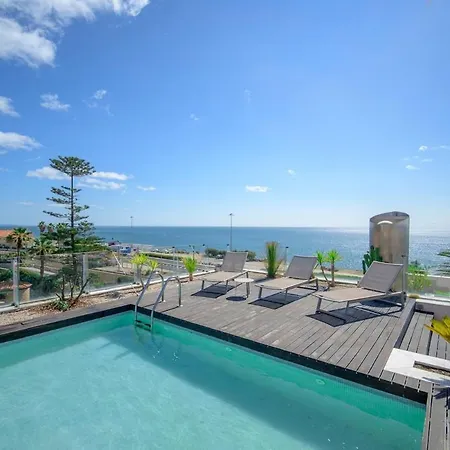 Bafureira 22 Rooftop * Parede