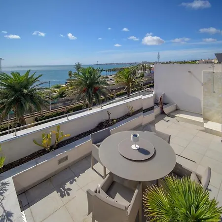 Bafureira 22 Rooftop * Parede