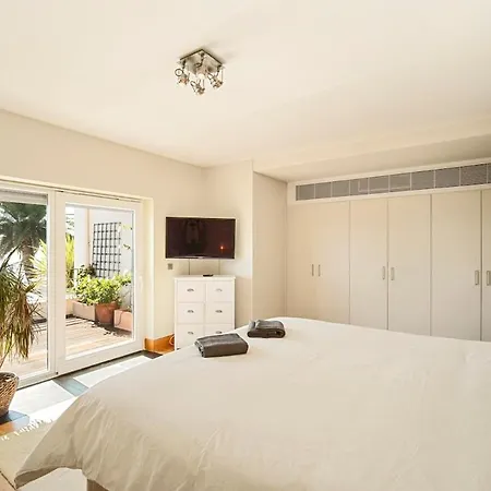 Bafureira 22 Rooftop Appartement Parede