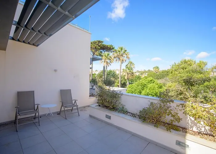 Bafureira 22 Rooftop * Parede